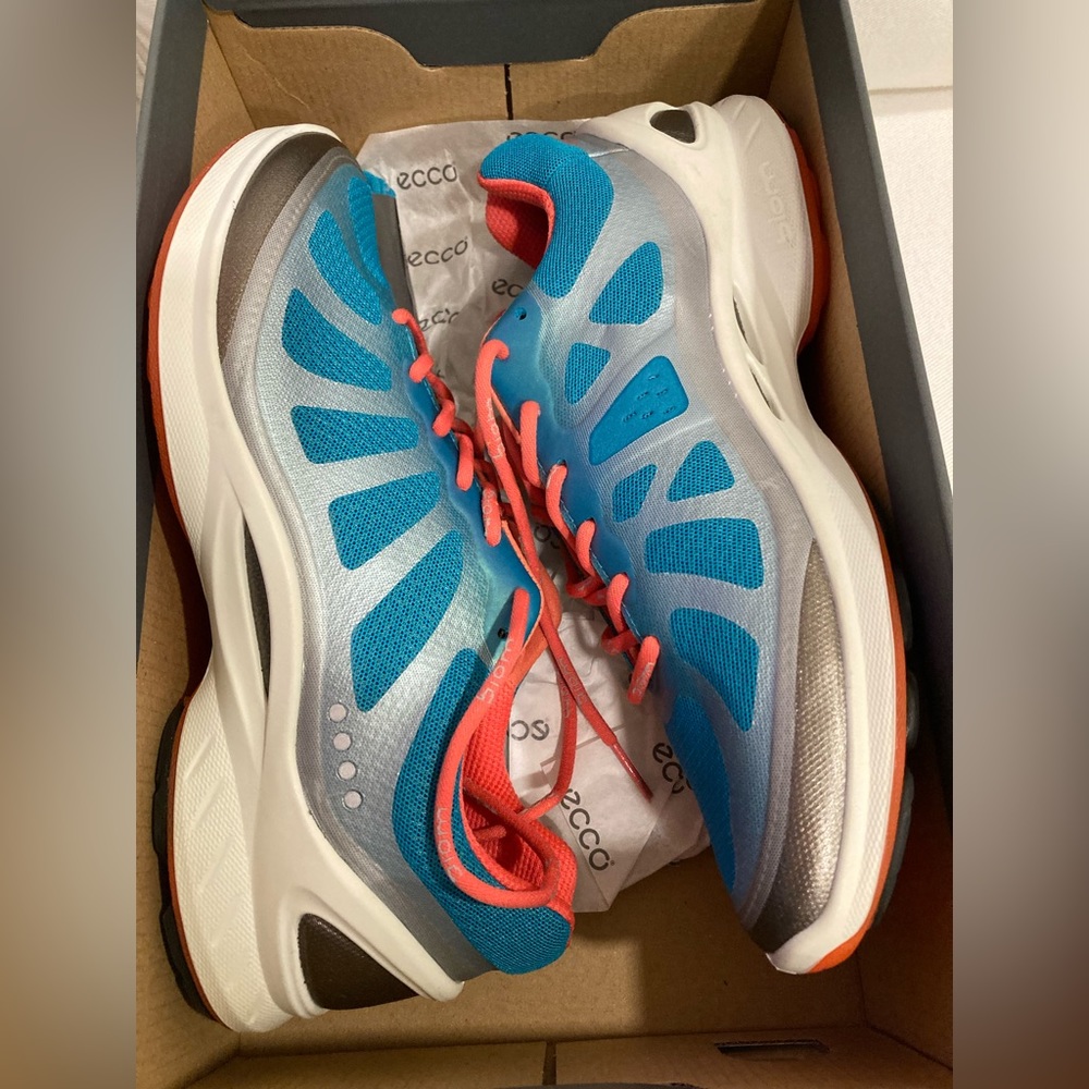 Ecco Biom Fjuel Racer Womens Sneakers